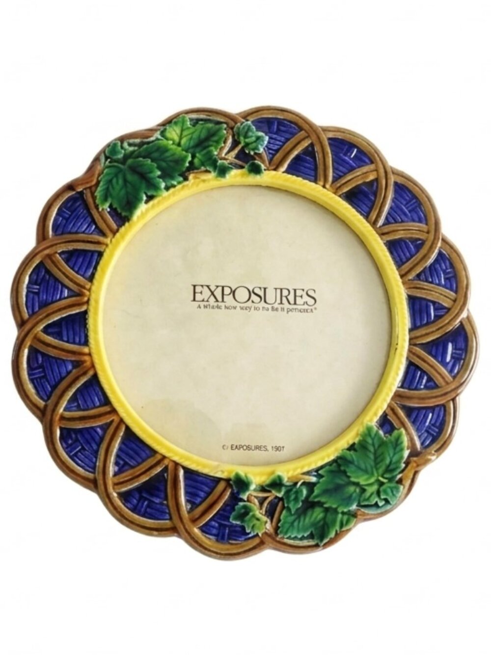Vintage Exposures 1993 Majolica Style Ceramic Ivy Round Picture Frame 5"